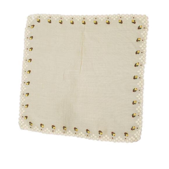 VINTAGE HANDKERCHIEF YELLOW EMBROIDERED PETITE POINT FLOWERS SCALLOPED EDGE LACE - Picture 2 of 8